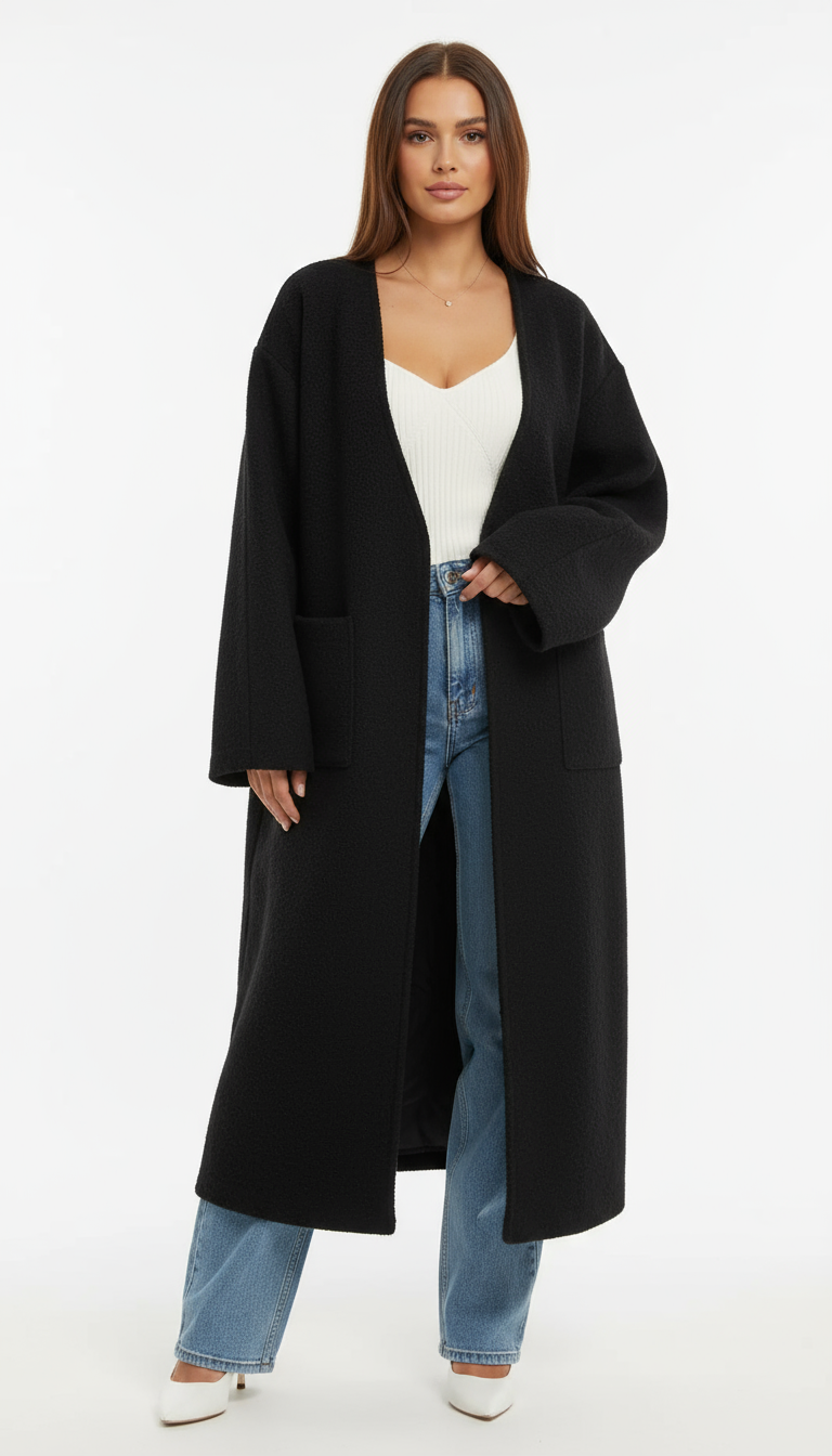 Manteau noir avec manches longues